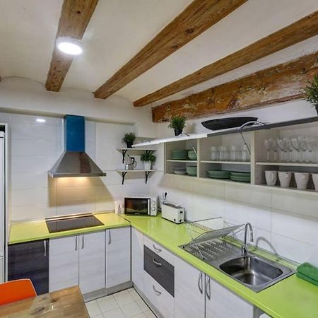 7 Pax Montserrat Ramblas Barcelona Barselona Dış mekan fotoğraf