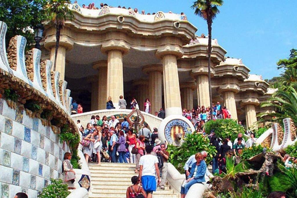 7 Pax Montserrat Ramblas Barcelona Barselona Dış mekan fotoğraf