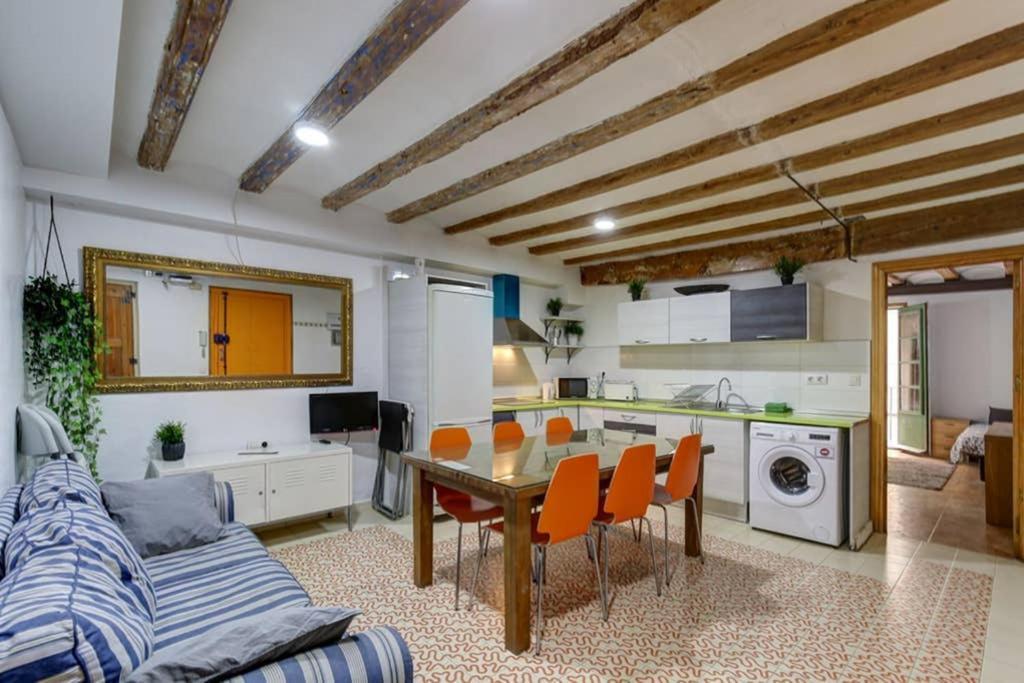 7 Pax Montserrat Ramblas Barcelona Barselona Dış mekan fotoğraf